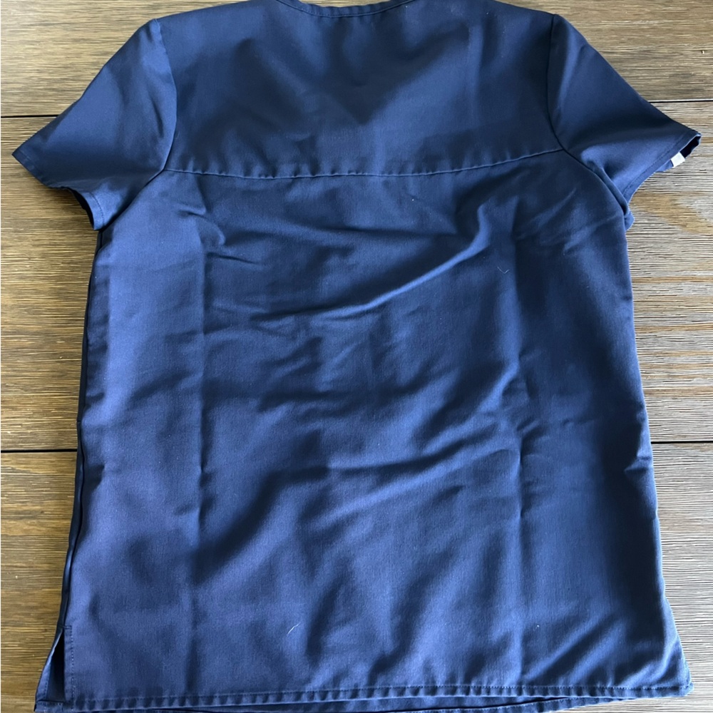 Figs Navy Scrub Top - Picture 3 of 3